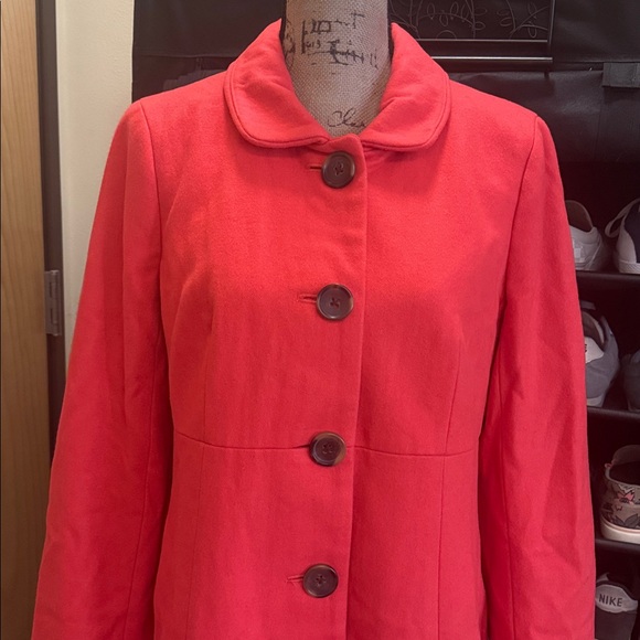 EUC J. Crew striking coral color, flawless coat. Medium thickness. Women’s Sz 10 - Picture 2 of 16
